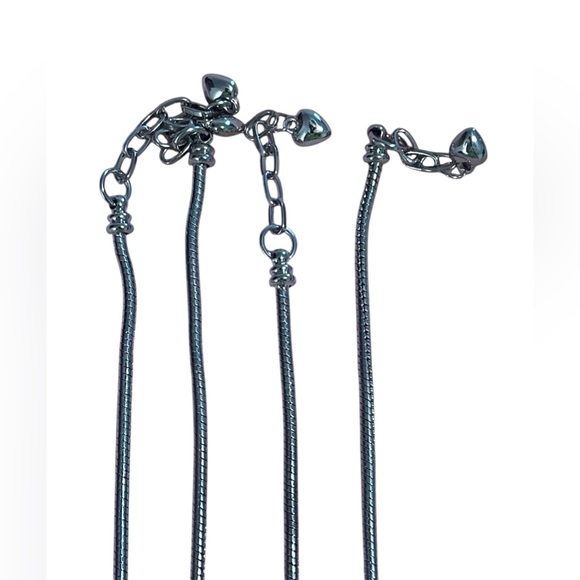 4 pandora-style snake chain charm bracelets - Picture 2 of 4